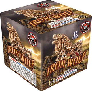 RA53601 IRON WOLF 500 Gram 16 Shots Cake 